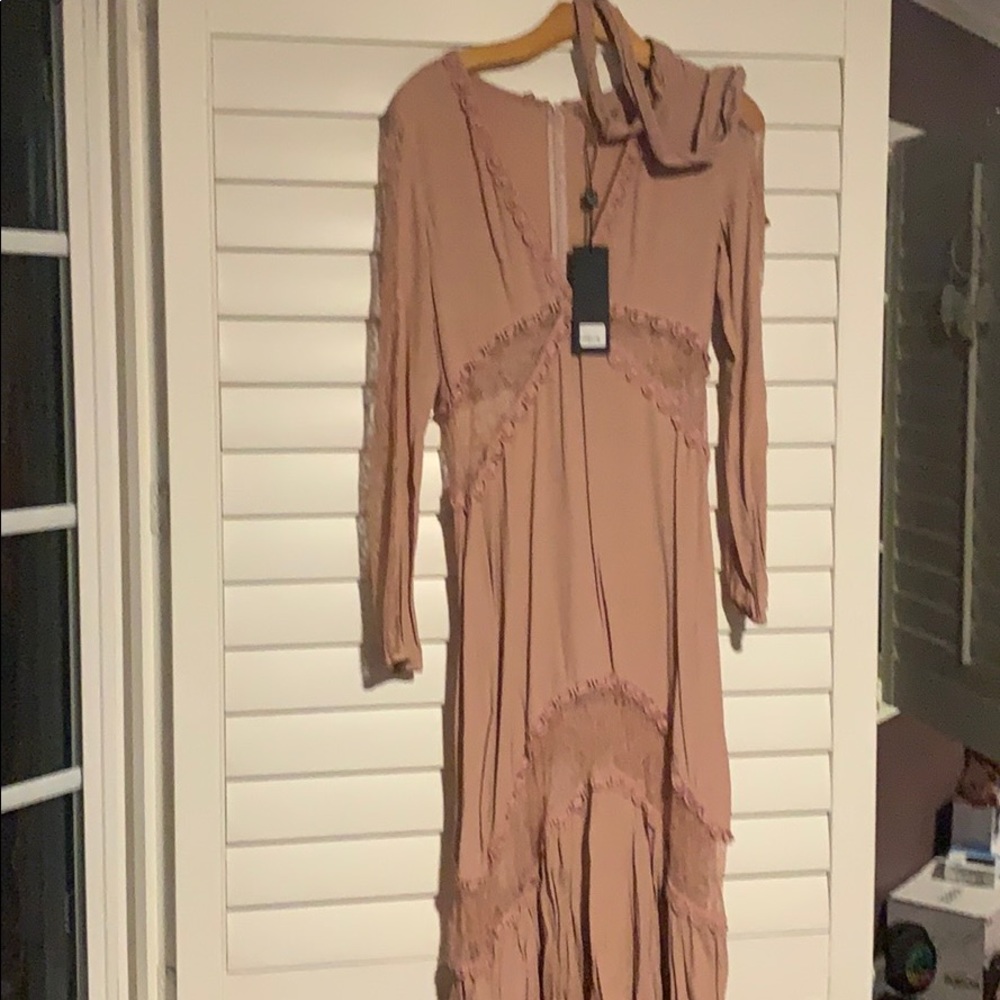 For love and lemons dress